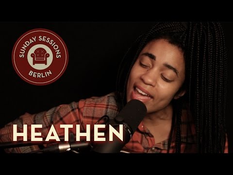 Adia Victoria - Heathen | Unplugged Version | Sunday Sessions Berlin