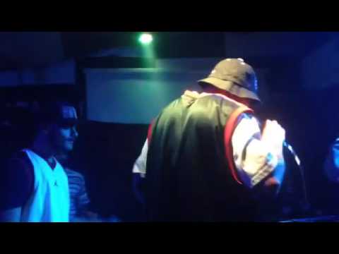 Mhack Dhog live santi p.d.d.