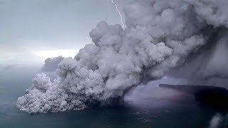 Download lagu Kondisi Terkini Erupsi Gunung Anak Krakatau, Tinggi Debu Vulkanik Capai 12 Km mp3