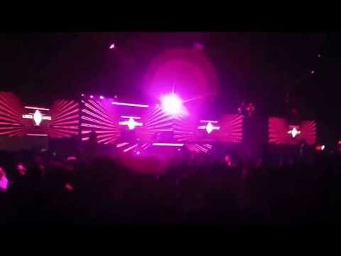 Loco Dice in Moonpark- Buenos Aires june 1 2013 (Elio Riso -PAIN IN THE ASS(Original))