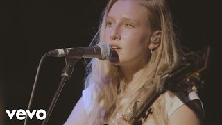 Billie Marten - Roots (Live at Blue Flowers)