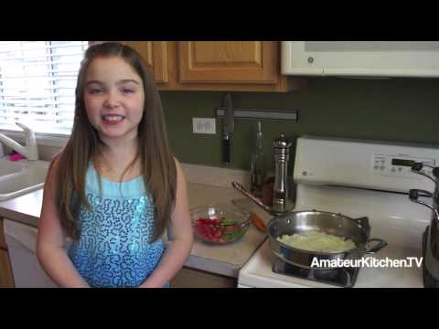 How to Make Sauteed Vegetables with Fettuccine