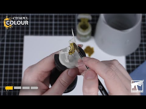 Painting Essentials: How to use Contrast Paints | Beginner | Warhammer