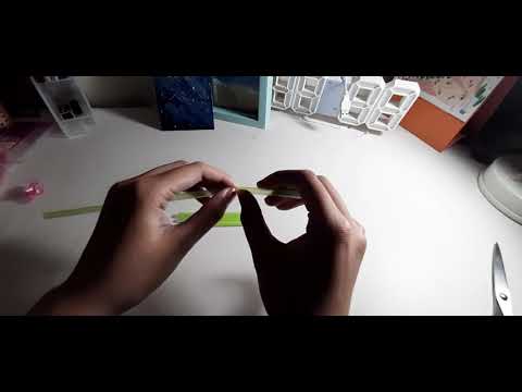 Membuat Bunga dari Sedotan Plastik