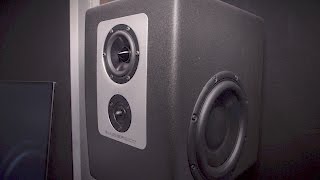 Video thumbnail for Barefoot Footprint 01 - NAMM 2017 by Sound On Sound magazine
