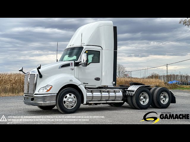 2019 KENWORTH T680 DAY CAB in Heavy Trucks in Chilliwack