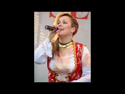 Mirela Petrean-Omule tanar cat esti