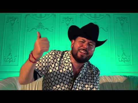 Roberto Tapia - Los Años Que Yo Tengo [Official Video]