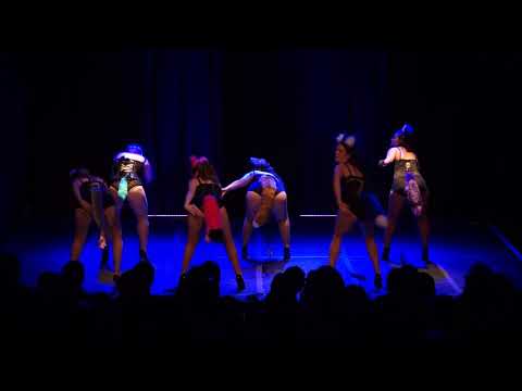 Beginner Burlesque students perform Howlin For You - The Bombshell Burlesque Academy