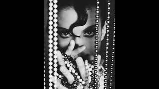 3 Chains O' Gold (by Prince - unreleased rehearsal/demo)