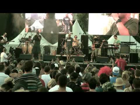 AMO feat. Polemic - Spolu (live Uprising festival 2011)