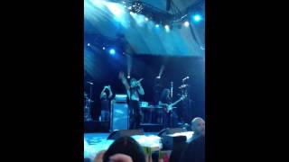 Danny Fernandes - broken wings (fly again) - Live