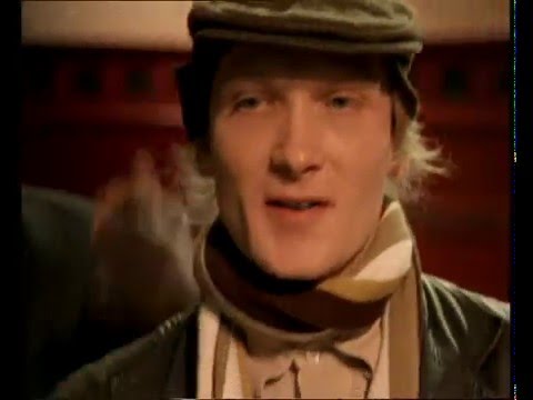 Hanne Boel - Don´t Know Much About Love (Official Music Video)