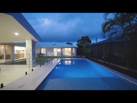 1 David Court, Miami, QLD 4220, 4房, 2浴, House