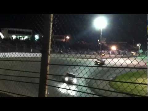 Slinger spectator eliminator