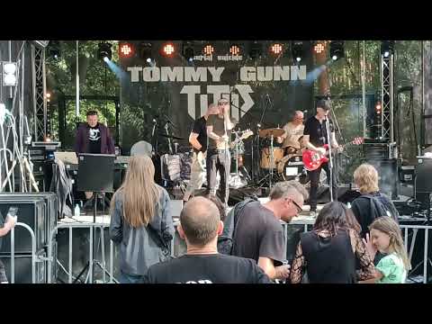 dZIECi - POCIĄGI NA WIETRZE (cover Variété )   - Hey Ho Ramona Trzciel 26 07 2025