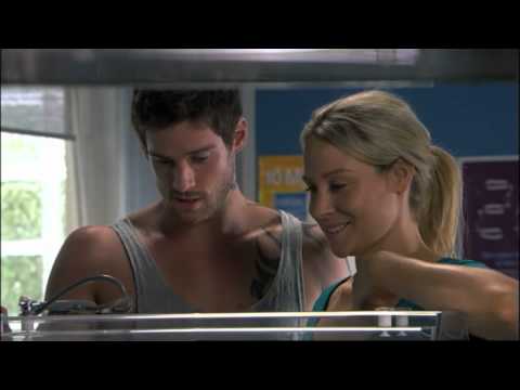 Home and Away: Monday 10 September - Clip