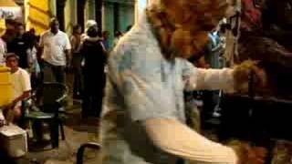 preview picture of video 'Orangotango bailando de humilde na Lapa'