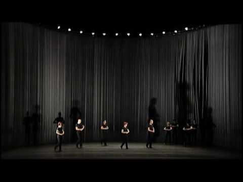 Grupo Corpo - Onqotô