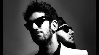 Chromeo - Don&#39;t Walk Away (traducida al español)