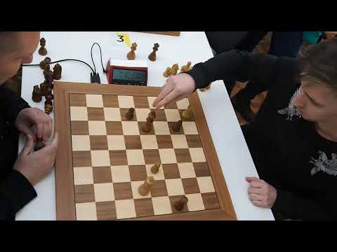 GM Novik Maxim - FM Pershin Denis chess blitz