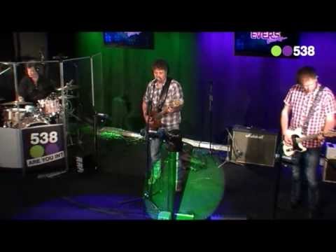 Mooi Wark - Zie ik joe ooit nog iens weer (live bij Evers Staat Op)