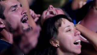 La Vela Puerca - Escobas (DVD &quot;Festejar Para Sobrevivir, 20 años&quot;)