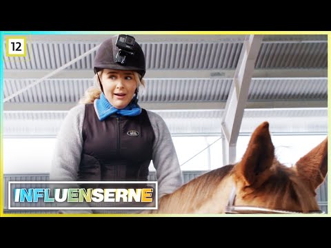 , title : 'Influenserne | Hanna-Martine er livredd på hesteryggen | Dplay'
