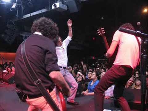 Rápido Y Juntos video