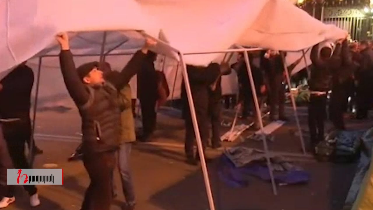 Ընդդիմությունը վրաններ տեղադրեց Բաղրամյանում (տեսանյութ)