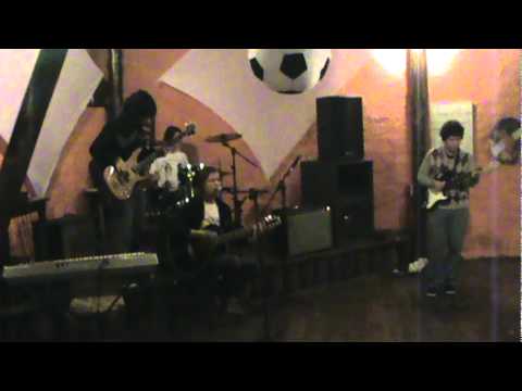 Narciso Aprende a Nadar - Enchente