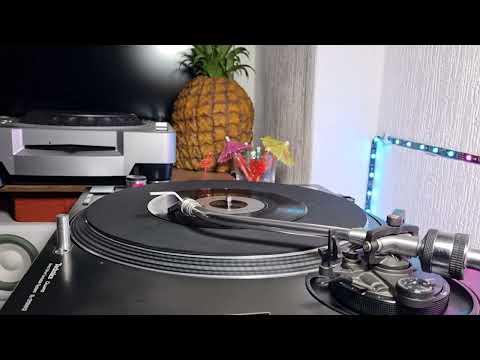 Cookie Crew - Got To Keep On - FFRR Virgin - 1989 - 7" Record (45 Rpm)