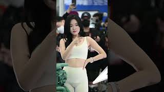 4K 레이싱모델 홍지은 홍딩굴 Hong jieun부산보트쇼 직캠  흰색레깅스 탱크탑 룩북2