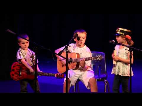 MVI 0247 Dylon Fehrs w/ his younger brother and sister, Fiddlers Of Idaho Train Song Contest 2014
