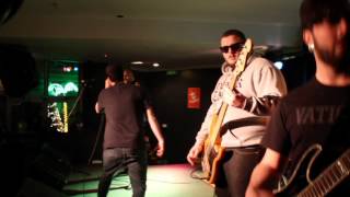 MINDSHANK - intro + Chained LIVE @ The Cambridge Hotel, Newcastle 9/7/2014