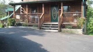 preview picture of video 'Bear's Den 4 Bedroom Log Cabin in Pigeon Forge,TN'