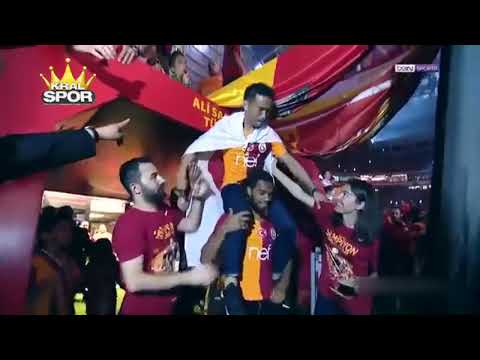 Nagatomo samuray dansı yaptı