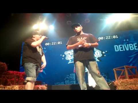 COBER vs DEIVBEAT - 8vos - Red Bull Batalla de los Gallos Argentina 2013