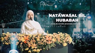 Download lagu NATAWASSAL BIL HUBABAH - USTADZAH HALIMAH ALAYDRUS, PUTRI ARIANI COVER (LIVE AT ISTORA SENAYAN) mp3 Download lagu NATAWASSAL BIL HUBABAH - USTADZAH HALIMAH ALAYDRUS, PUTRI ARIANI COVER (LIVE AT ISTORA SENAYAN) mp3