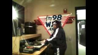 DJ CENT live on FM 98 WJLB Club Insomnia 12 6 14