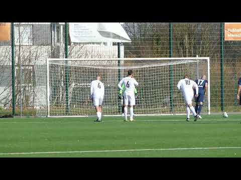 Elfmeter Wuppertaler SV II (Tim Nordengrün trifft gegen TSV Union Wuppertal II)