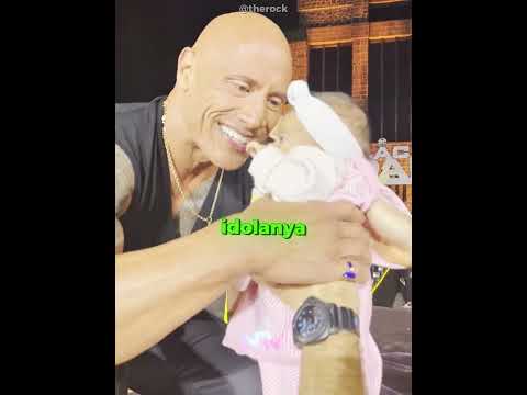 Bayi Ini Dioper hingga Sampai ke The Rock 🥹👶