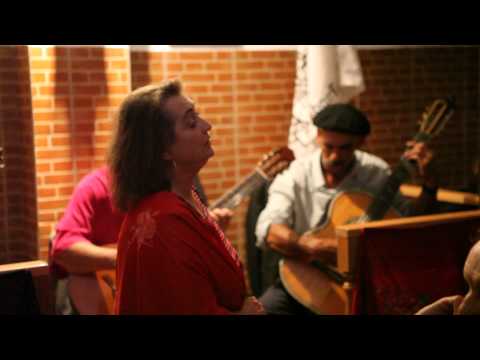 Amália Duarte, "Fado Alberto" - "Não passes com ela à minha rua"