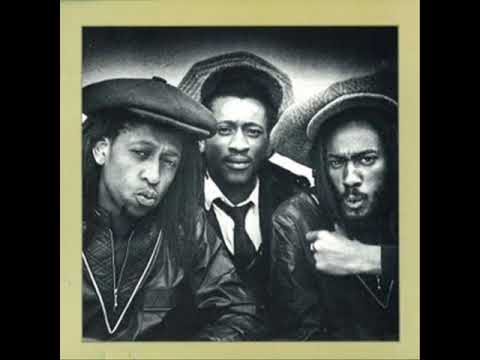 Aswad - Love Fire