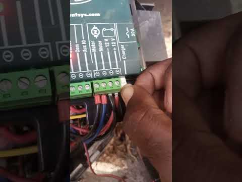 How to check if a Centurion D5 Evo is charging #panayo #centurion #d5 #gateautomation#gate#elv#power