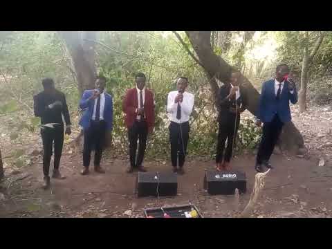 Behold acapella zambia ( mwe katula watemwikwa) Live performance at Mweembas farm