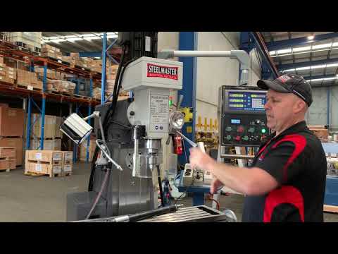 DIS SM-MGH50W. Universal Mill Steelmaster.Variable Speed,240V Gear Drive, Easson 3 Axis Digital R