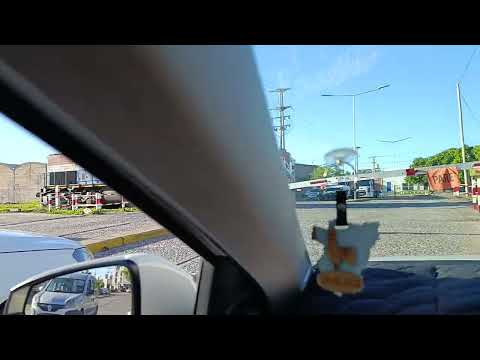 Gt- 22 (9095) liviana ingresa a "Est. La banda" por vía 2 desde "A.g.D Beltrán" en pleno dia 🚂☀️