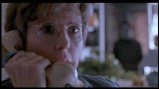 Halloween 6: The Curse of Michael Myers - Michael Kills Debra Strode
