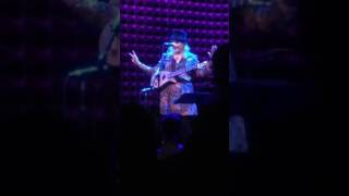 Jill Sobule the story behind the Lucy at the gym